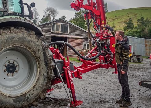 Dominator 130° Rotational