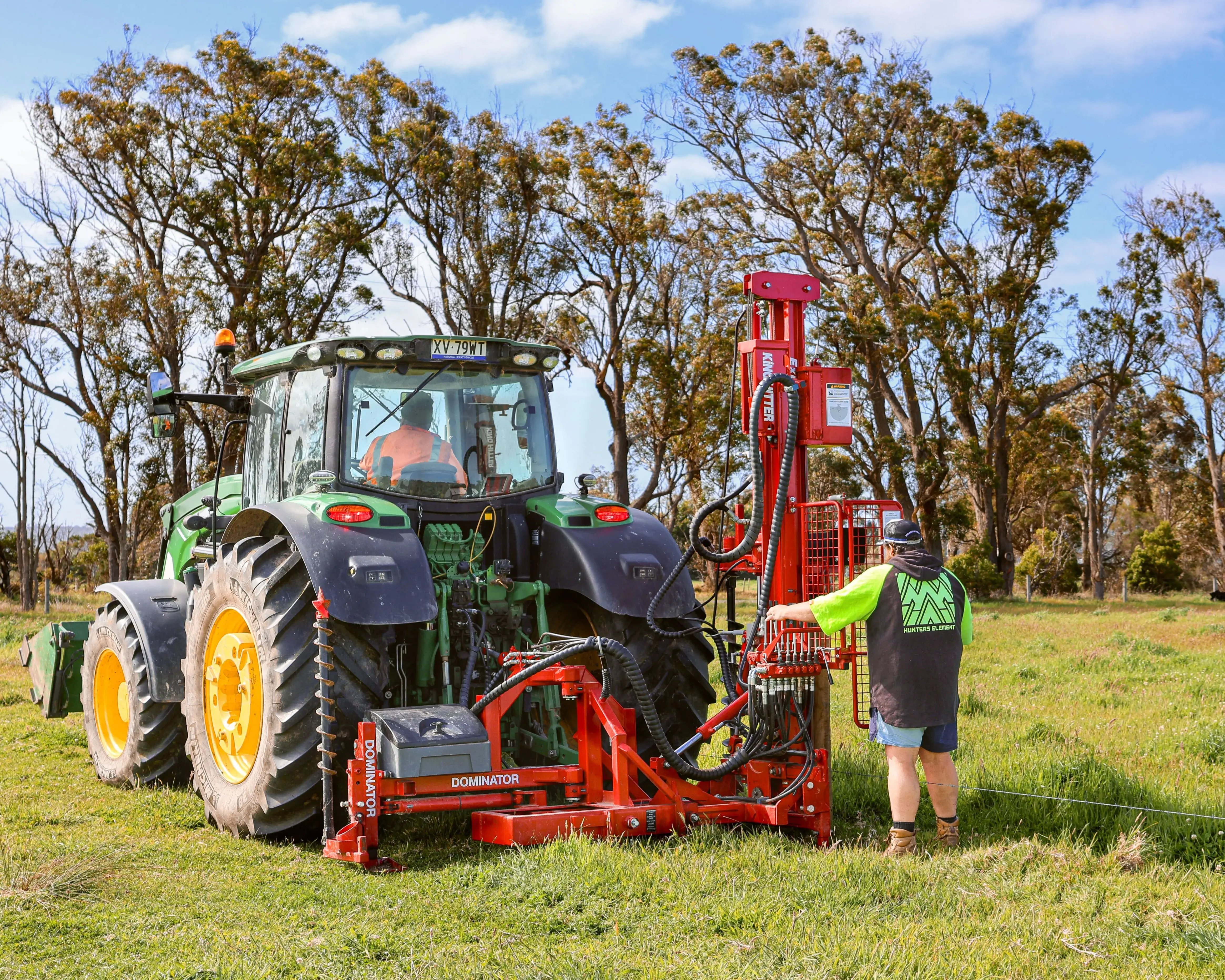 Kinghitter post driver operating with safety gate engaged
